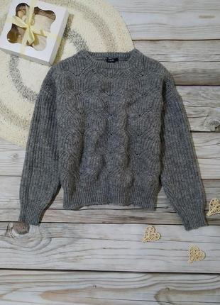 Авязаный свитер