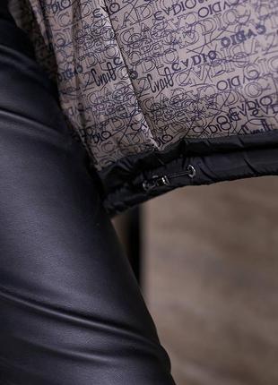 Тёплая зимняя курточка пуховик зефирка оверсайз свободная удлинённая объёмная стёганая пальто с капюшоном чёрная серая белая молочная7 фото