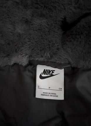 Плюшевая шуба куртка nike sportswear plush faux fur all over (оригинал)3 фото