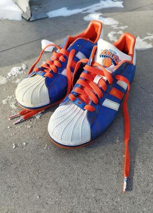 Adidas superstar x nba new york knicks.