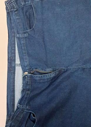 Стрейчевые джинсы3 фото