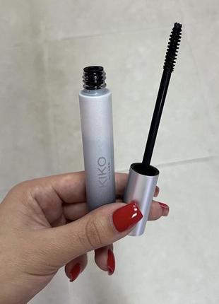 Тушь для ресниц из новой коллекции blue me 36h lasting &amp; volume effect mascara от kiko milano