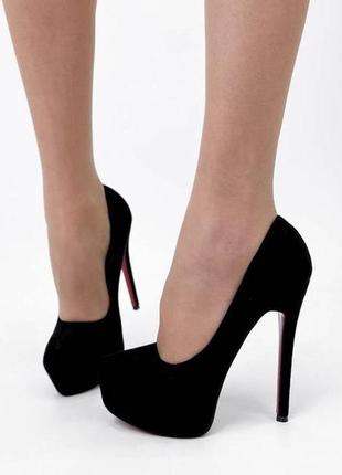 Шикарні жіночі велюрові чорні туфлі star 03 на підборах2 фото