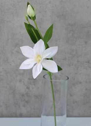 Искусственная ветвь клематис, белого цвета, 45 см. цветы премиум-класса для интерьера, декора, фтозоны