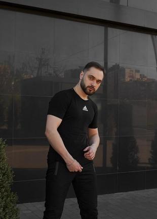 Футболка чоловіча базова