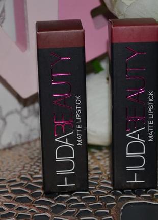 Матовая помада huda beauty power bullet matte lipstick4 фото