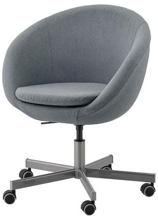 Ikea skruvsta поворотний стілець, сірий  302.800.041 фото