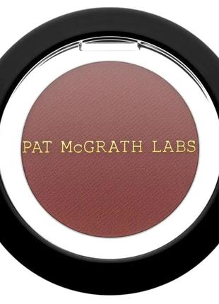 Однотонні коричневі матові тіні для повік pat mcgrath labs eyedols eye shadow burnished honey1.1 г