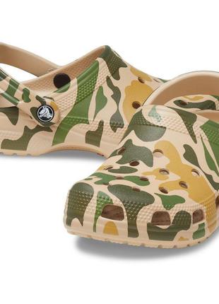 Crocs classic printet camo clog оригинал сша m15 50-51 (32 см) сабо сандалии закрытая обувь крокс original