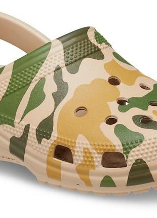 Crocs classic printet camo clog оригінал сша m15 50-51 (32 см) сабо сандалі закрите взуття крокс original2 фото