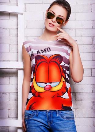Прикольна футболка з принтом гарфільда
