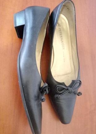 Туфлі човники шкіра 38 розміру./ peter kaiser/