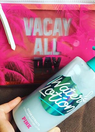 Легкий хорошо увлажняющий лосьон для тела 414мл виктория сикрет