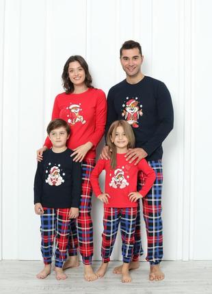 Женская пижама со штанами новогодний медведь -парные для всей семьи1 фото