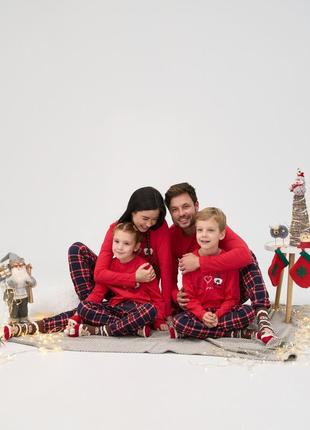 Жіноча піжама зі штанами merry christmas-парні для всієї родинижіноча піжама зі штанами - мир та любов парні піжами для всієї роди8 фото