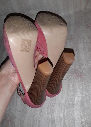 Розовые босоножки на высоком каблуке и подошве для стриппластики, пилатеса10 фото
