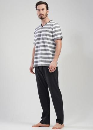 Батальная  мужская трикотажная пижама футболка и брюки свободного  кроя  vienetta3 фото
