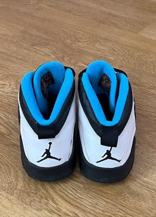 Кроссовки nike jordan оригинал 35 размера в идеальном состоянии4 фото