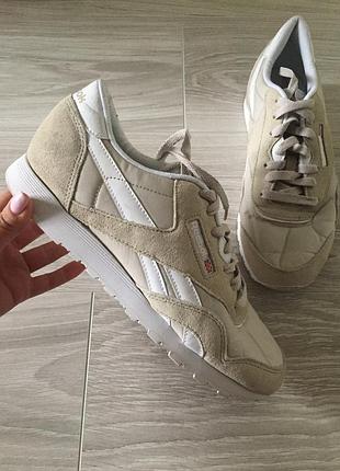 Шкіряні кросівки reebok