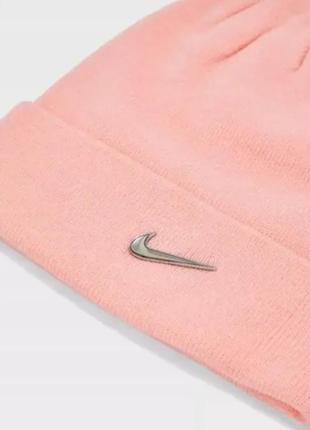 Шапка nike beanie metal swoosh beanie оригинал3 фото