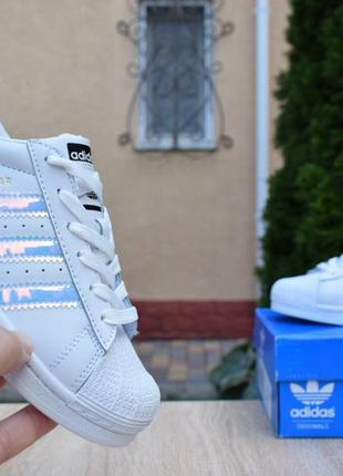 Прекрасные женские кроссовки adidas superstar белые с перламутром7 фото