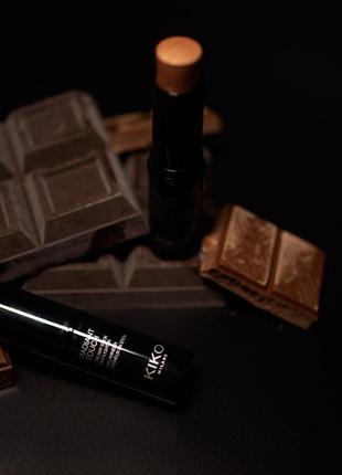 Кремовий хайлайтер kiko milano radiant touch creamy stick