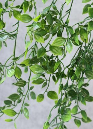 Искусственная, ампельная ветвь зелени, цвет зеленый, 100 см. зелень премиум-класса для интерьера, декора.2 фото
