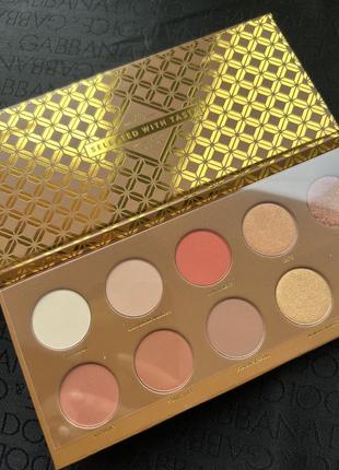 Палетка теней zoeva Caramel melange eyeshadow palette4 фото