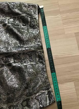 Серебряная юбка змеиный принт7 фото