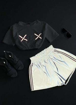 Шикарный светоотражающий костюм шорты и футболка летний легкий2 фото