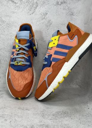 Adidas nite jogger ninja amber tint