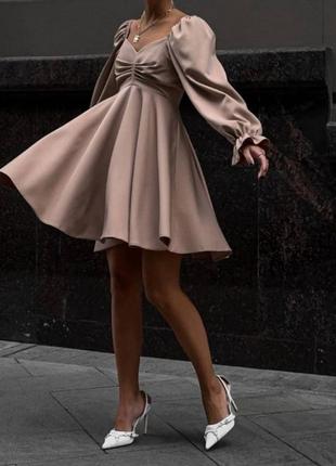 Платье мини с длинными объемными рукавами с стяжкой на груди короткая с обильной юбкой платья стильная черная бежевая красная розовая трендовая1 фото