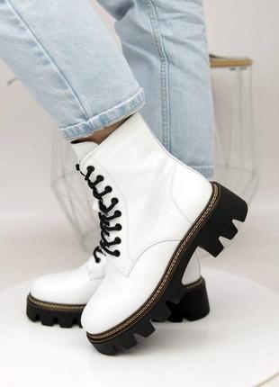 Ботинки женские кожаные белые черные7 фото