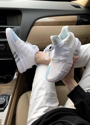 Красивейшие женские кроссовки adidas equipment eqt adv 91-18 white blue белые с голубым3 фото