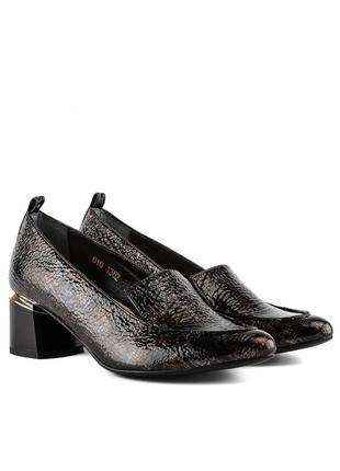 Туфлі жіночі шкіряні чорні лаковані на зручному каблуку 1096тп