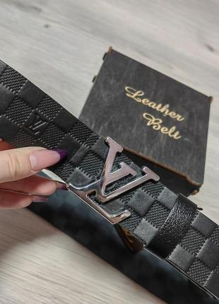 Кожаный ремень