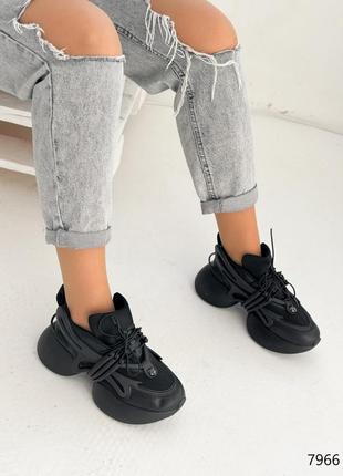 Черные кожаные текстильные резиновые массивные кроссовки на высокой толстой грубой массивной подошве платформе6 фото