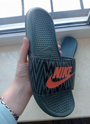 Оригинальные шлепанцы nike