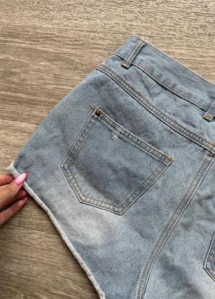 Стильные короткие джинсовые шорты с камушками denim co 40/l7 фото