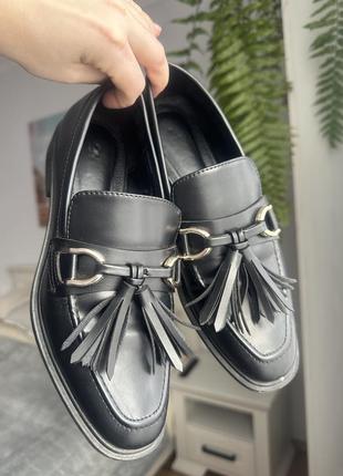 Лоферы zara