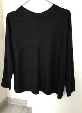 Суперякісний стильний пуловер