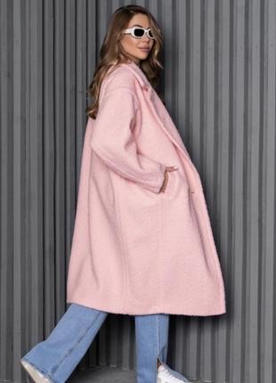 Розовое пальто с букле1 фото