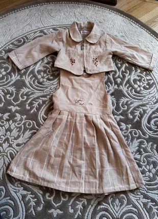 Костюм( сукня і піджак)