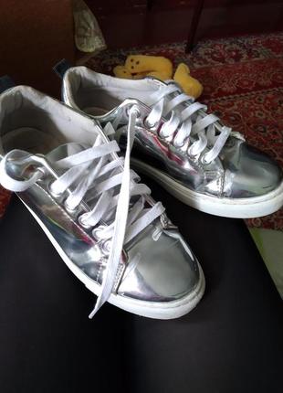 Сліпони кеди кросівки