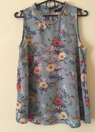 Літня блузка в квітковий принт