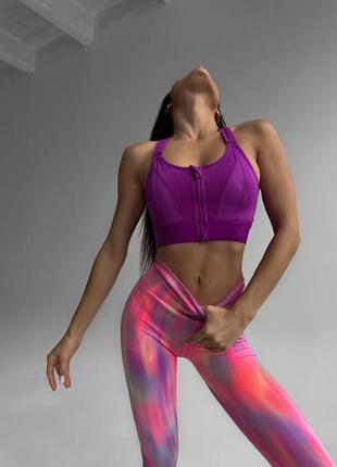 Ефектні пуш ап фітнес лосини, фітнес топ з чашками