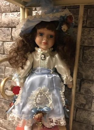 Коллекционная кукла