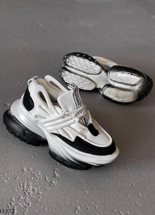 Демісезонні жіночі кросівки білі чорні з екошкіри гуми