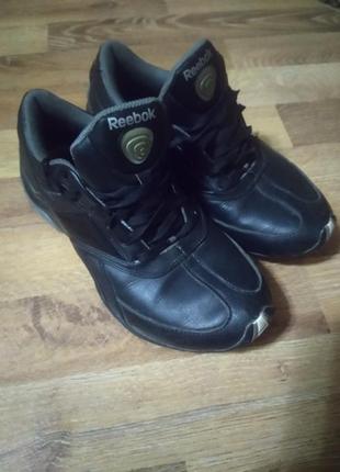 Черные кожаные кроссовки reebok easytone&nbsp;35.5 оригинал.