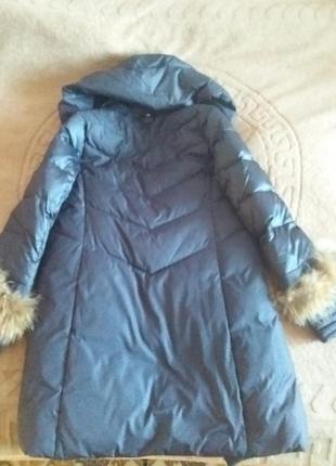 Жіноча зимова куртка красивого баклажанового кольору. розмуру l/2 фото